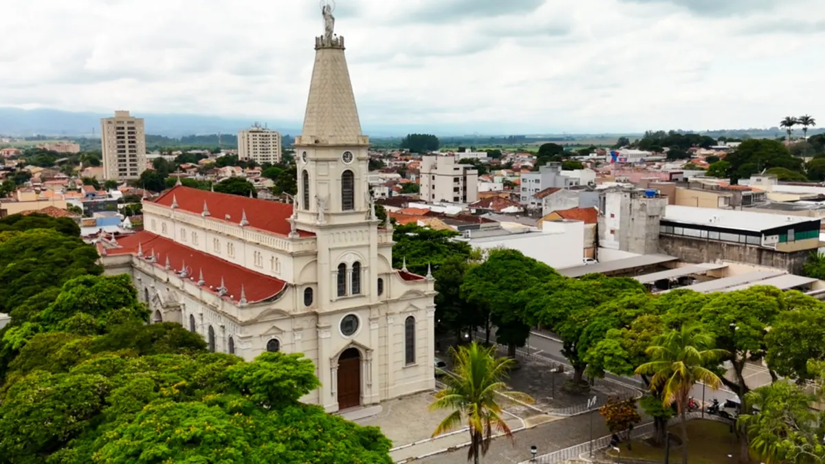 Vista de Caçapava para página de administradora de condomínios